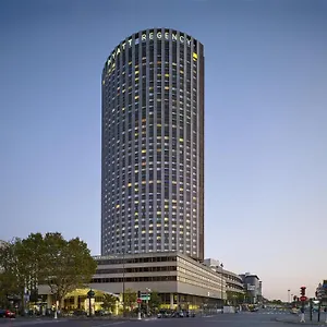Hyatt Regency Etoile Hotel Paris